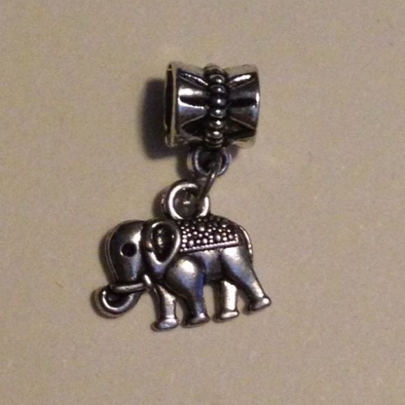 🦄5 for $35🦄 Elephant Charm - Picture 2 of 4